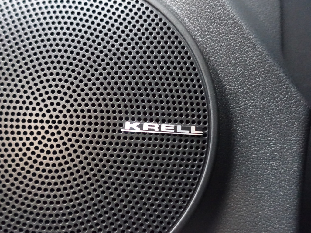 
Hyundai Kona EV Premium+ 64 kWh- Stuur/Stoelverwarming, Stoelventilatie, Xenon Led, Camera, Krell Audio, Park Assist vol									