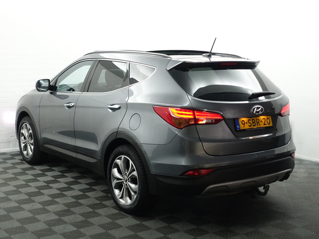 
Hyundai Santa Fe 2.4i GDI i-Catcher- Panodak, Xenon Led, Camera, Park Assist, Memory, Stoelverwarming vol									