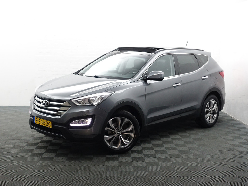 
Hyundai Santa Fe 2.4i GDI i-Catcher- Panodak, Xenon Led, Camera, Park Assist, Memory, Stoelverwarming vol									