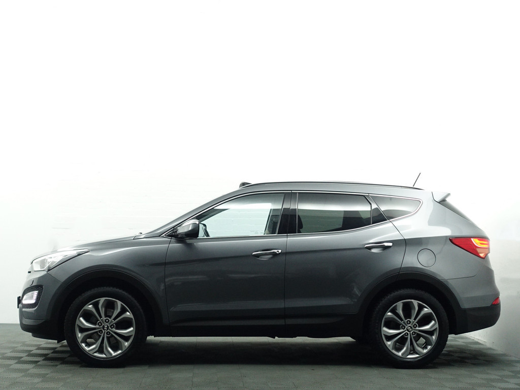 
Hyundai Santa Fe 2.4i GDI i-Catcher- Panodak, Xenon Led, Camera, Park Assist, Memory, Stoelverwarming vol									