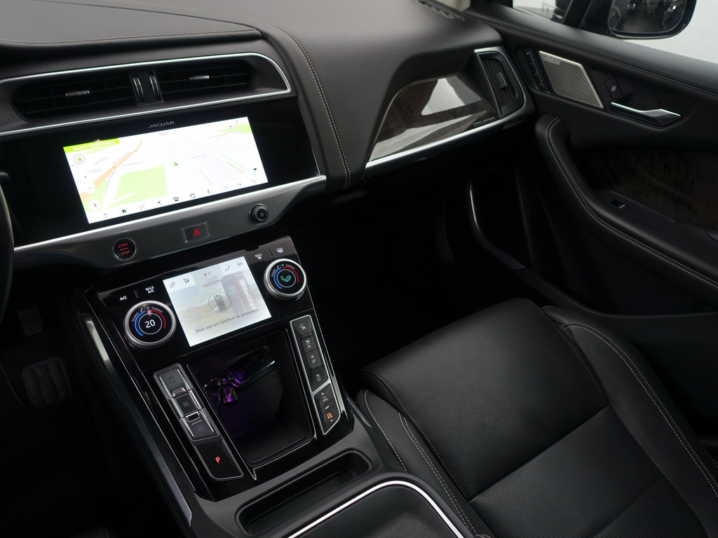 
								Jaguar I-PACE EV400 First Edition- Head Up, Memory, 360 Camera, Geventileerde Stoelen, Meridian, Alcantara Hemel, Panodak vol									