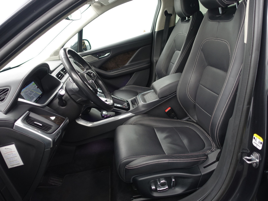 
								Jaguar I-PACE EV400 First Edition- Head Up, Memory, 360 Camera, Geventileerde Stoelen, Meridian, Alcantara Hemel, Panodak vol									