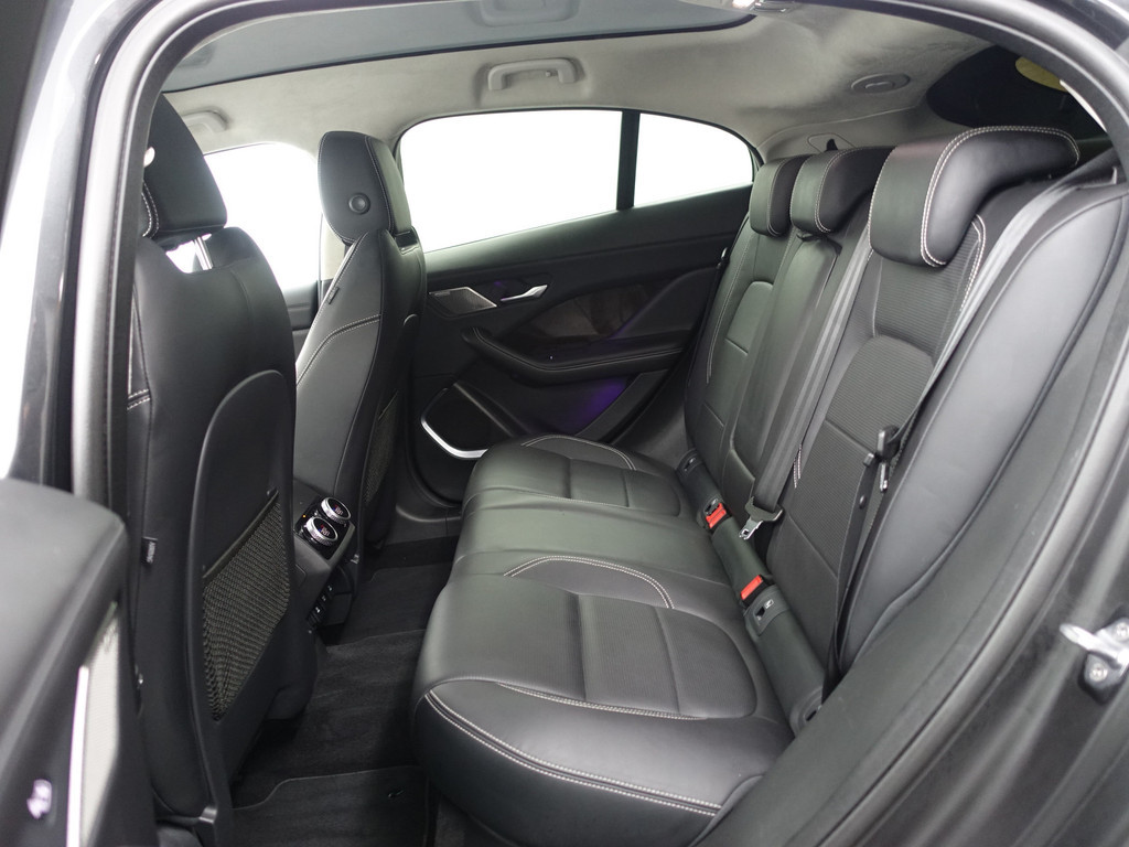 
								Jaguar I-PACE EV400 First Edition- Head Up, Memory, 360 Camera, Geventileerde Stoelen, Meridian, Alcantara Hemel, Panodak vol									
