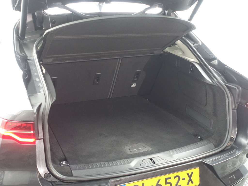 
								Jaguar I-PACE EV400 First Edition- Head Up, Memory, 360 Camera, Geventileerde Stoelen, Meridian, Alcantara Hemel, Panodak vol									