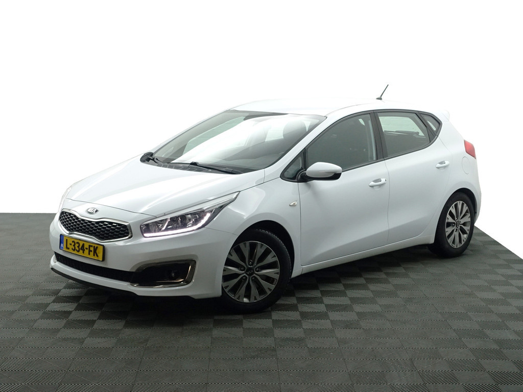 
								Kia Ceed 1.4 T- GDI Dynamic- Stuur/Stoelverwarming, Xenon Led, Park Assist, Clima, Cruise, Trekhaak vol									