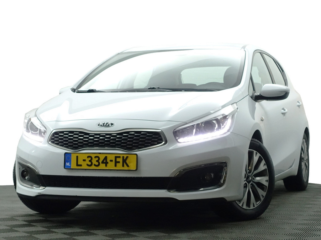 
								Kia Ceed 1.4 T- GDI Dynamic- Stuur/Stoelverwarming, Xenon Led, Park Assist, Clima, Cruise, Trekhaak vol									