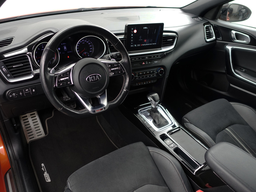 
Kia Ceed Sportswagon 1.4 T-GDi GT-Line Aut- Panoramadak, Stuur/Stoelverwarming, Carplay, Keyless, Ada Cruise, Dynamic Select vol									