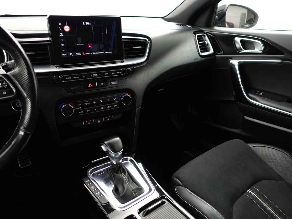 
Kia Ceed Sportswagon 1.4 T-GDi GT-Line Aut- Panoramadak, Stuur/Stoelverwarming, Carplay, Keyless, Ada Cruise, Dynamic Select vol									