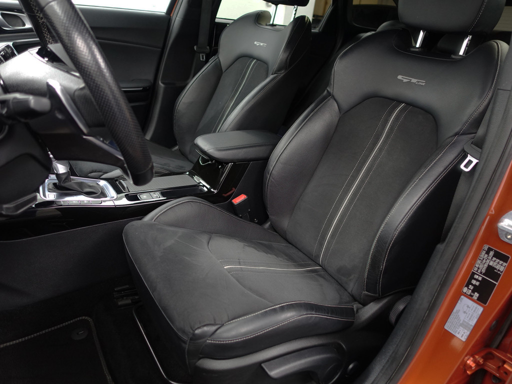 
Kia Ceed Sportswagon 1.4 T-GDi GT-Line Aut- Panoramadak, Stuur/Stoelverwarming, Carplay, Keyless, Ada Cruise, Dynamic Select vol									