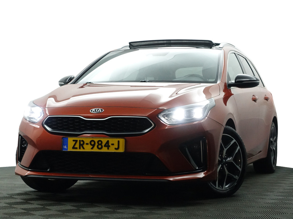 
Kia Ceed Sportswagon 1.4 T-GDi GT-Line Aut- Panoramadak, Stuur/Stoelverwarming, Carplay, Keyless, Ada Cruise, Dynamic Select vol									