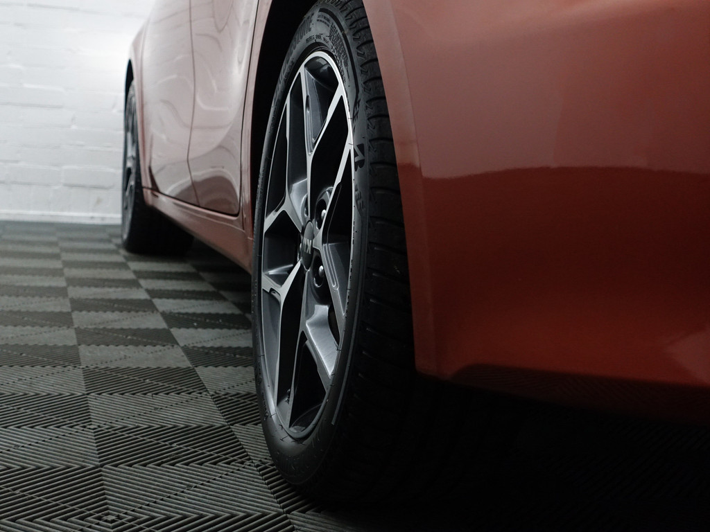 
Kia Ceed Sportswagon 1.4 T-GDi GT-Line Aut- Panoramadak, Stuur/Stoelverwarming, Carplay, Keyless, Ada Cruise, Dynamic Select vol									