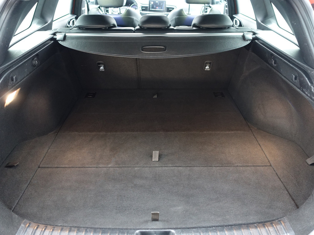 
Kia Ceed Sportswagon 1.4 T-GDi GT-Line Aut- Panoramadak, Stuur/Stoelverwarming, Carplay, Keyless, Ada Cruise, Dynamic Select vol									