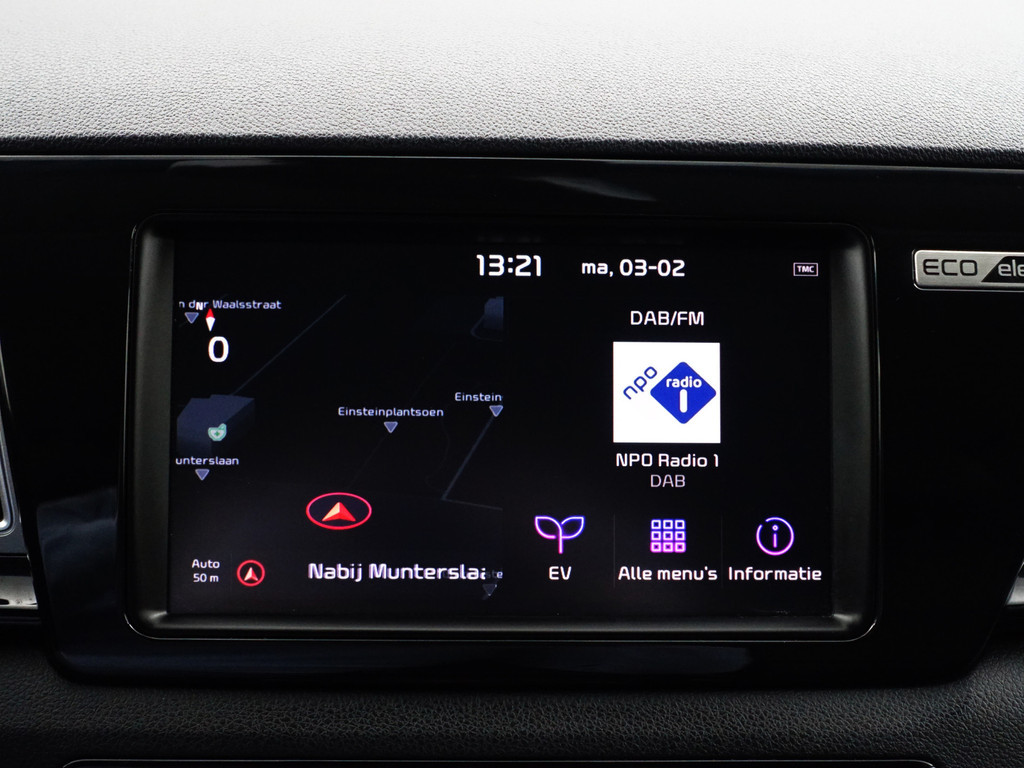 
Kia e-Niro ExecutiveLine 64 kWh Aut- Stoelventilatie, JBL Audio, Memory, Stuur/Stoelverwarming, Ada Cruise, Carplay vol									