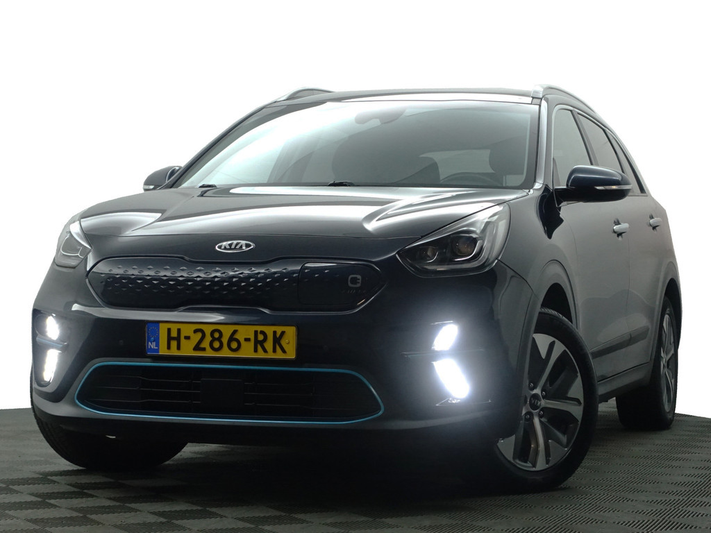 
Kia e-Niro ExecutiveLine 64 kWh Aut- Stoelventilatie, JBL Audio, Memory, Stuur/Stoelverwarming, Ada Cruise, Carplay vol									