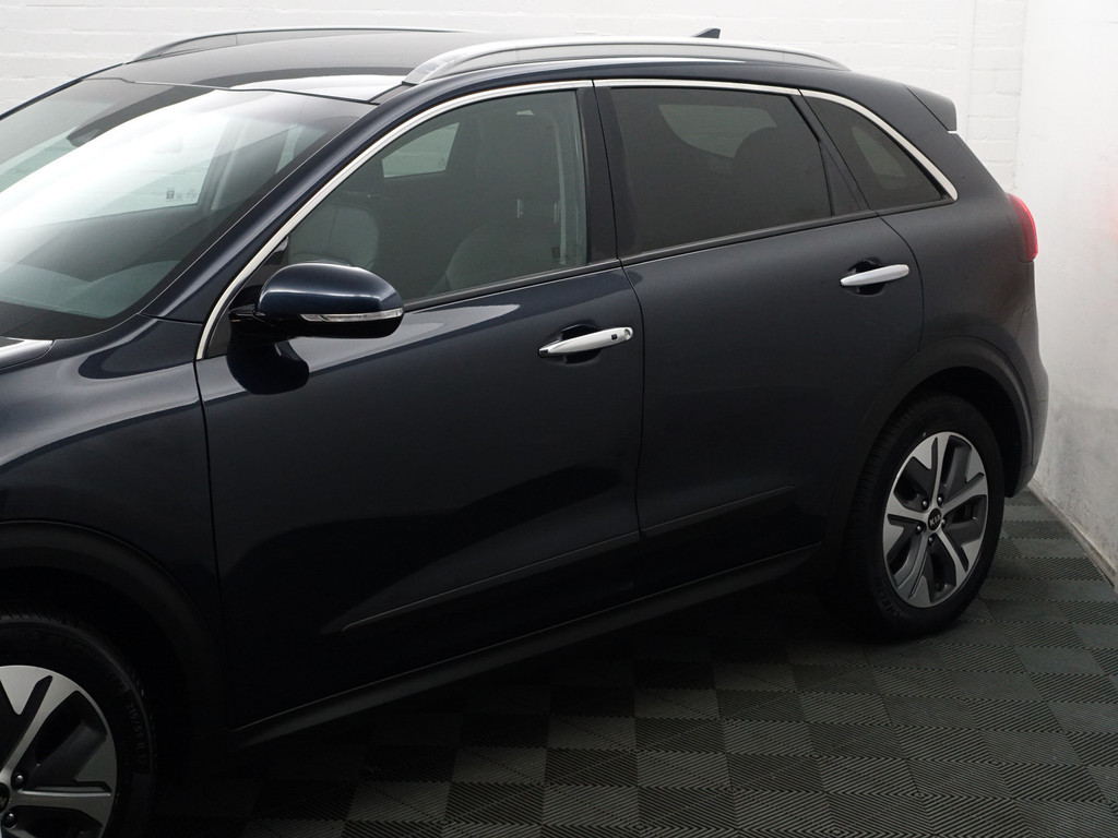 
Kia e-Niro ExecutiveLine 64 kWh Aut- Stoelventilatie, JBL Audio, Memory, Stuur/Stoelverwarming, Ada Cruise, Carplay vol									
