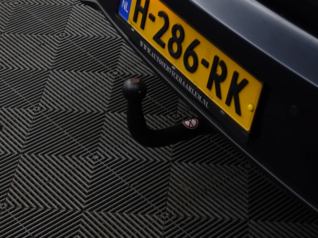 
Kia e-Niro ExecutiveLine 64 kWh Aut- Stoelventilatie, JBL Audio, Memory, Stuur/Stoelverwarming, Ada Cruise, Carplay vol									