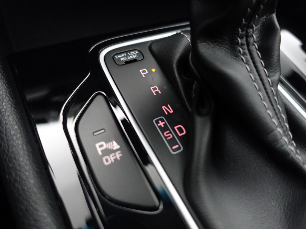 
Kia Niro 1.6 GDi Hybrid DynamicPlusLine Aut- Stuur/Stoelverwarming, CarPlay, Xenon Led, Camera, Ada Cruise, Xenon Led vol									