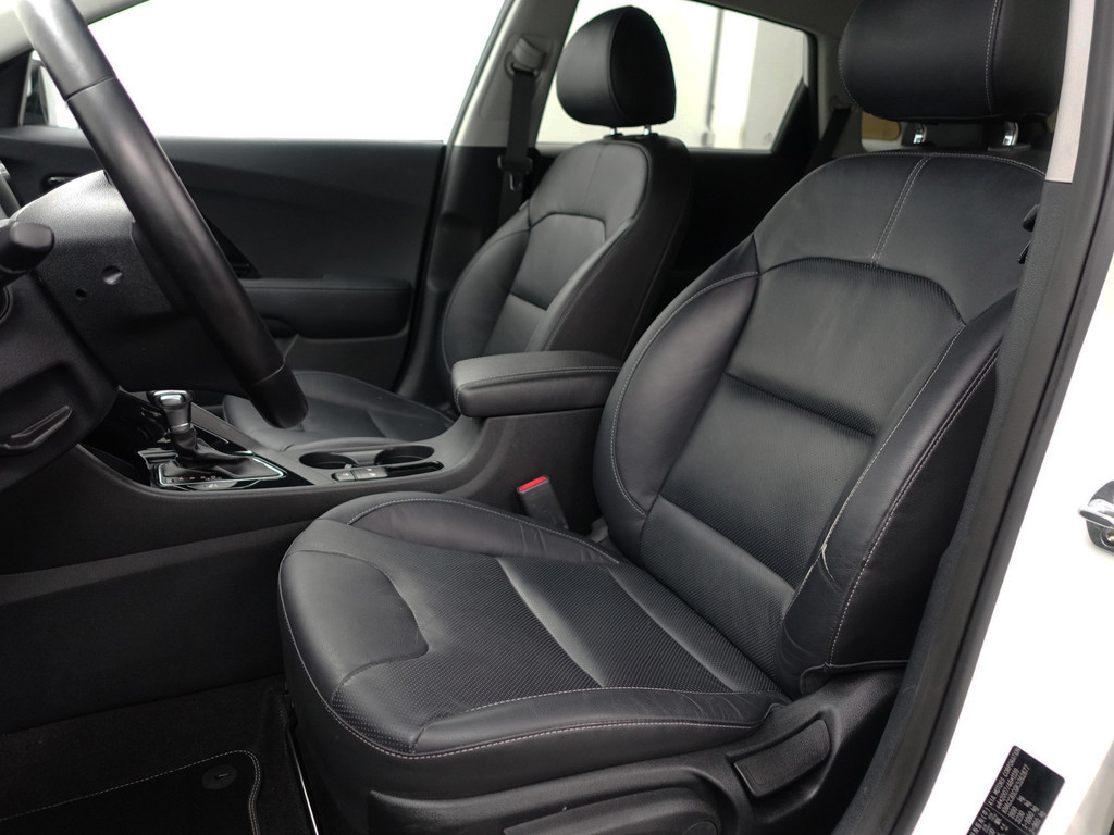 
Kia Niro 1.6 GDi Hybrid DynamicPlusLine Aut- Stuur/Stoelverwarming, CarPlay, Xenon Led, Camera, Ada Cruise, Xenon Led vol									
