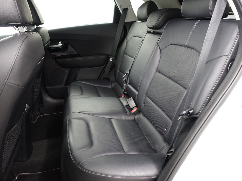 
Kia Niro 1.6 GDi Hybrid DynamicPlusLine Aut- Stuur/Stoelverwarming, CarPlay, Xenon Led, Camera, Ada Cruise, Xenon Led vol									