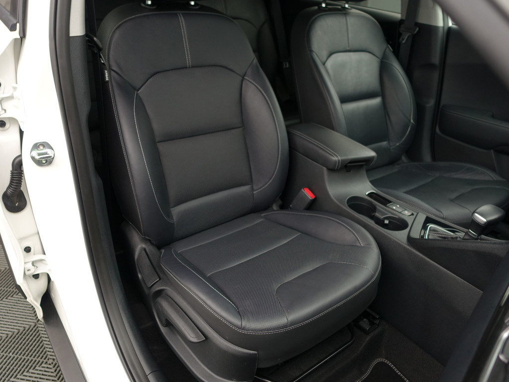 
Kia Niro 1.6 GDi Hybrid DynamicPlusLine Aut- Stuur/Stoelverwarming, CarPlay, Xenon Led, Camera, Ada Cruise, Xenon Led vol									