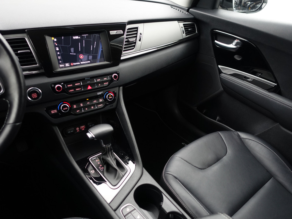 
Kia Niro 1.6 GDi Hybrid DynamicPlusLine Aut- Stuur/Stoelverwarming, CarPlay, Xenon Led, Camera, Ada Cruise, Xenon Led vol									