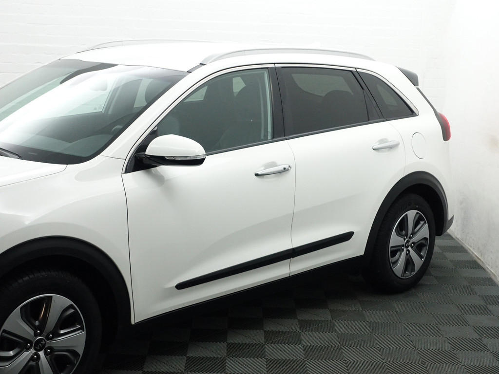 
Kia Niro 1.6 GDi Hybrid DynamicPlusLine Aut- Stuur/Stoelverwarming, CarPlay, Xenon Led, Camera, Ada Cruise, Xenon Led vol									