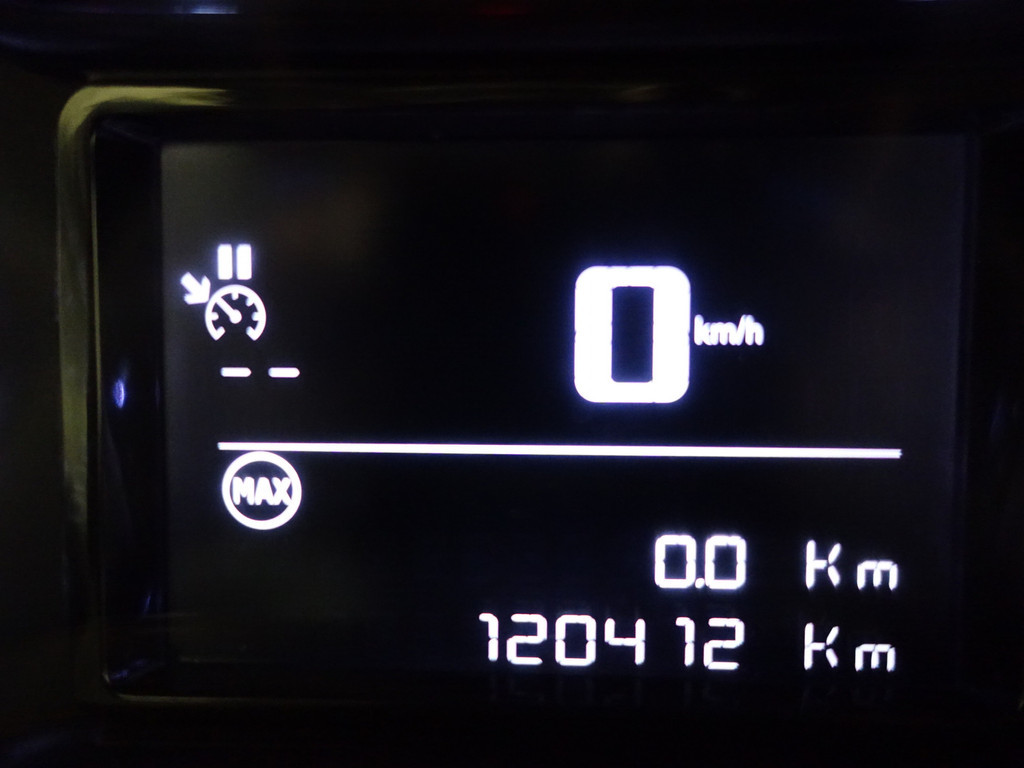 
Citroën C3 1.2 PureTech Feel Edition Navigatie, Lane Assist, Park Assist, Led, Cruise vol									