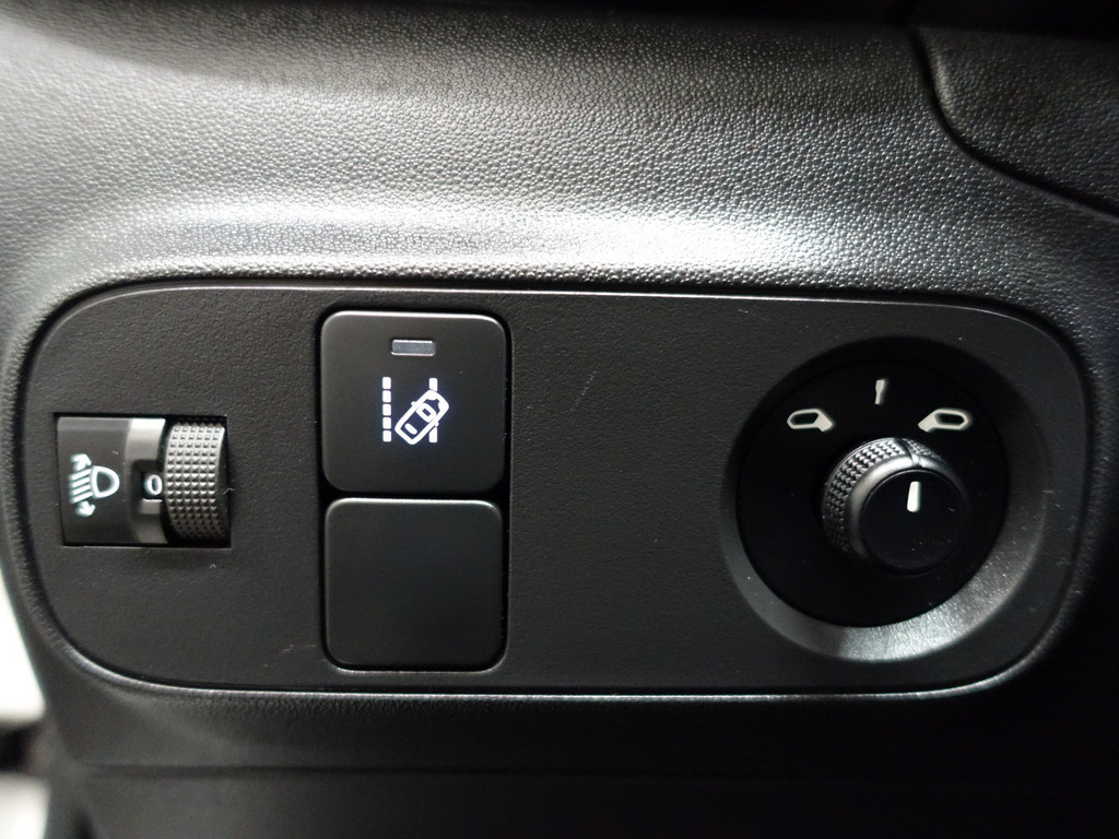 
Citroën C3 1.2 PureTech Feel Edition Navigatie, Lane Assist, Park Assist, Led, Cruise vol									