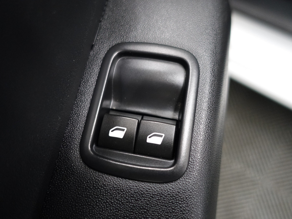 
Citroën C3 1.2 PureTech Feel Edition Navigatie, Lane Assist, Park Assist, Led, Cruise vol									