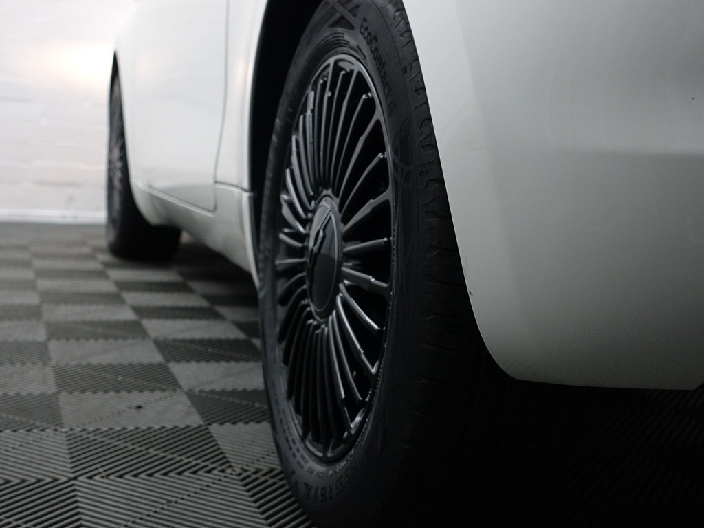 
Fiat 500 Icon 42 kWh Aut- Two Tone, Led, Carplay, Virtual Cockpit, Dynamic Select vol									