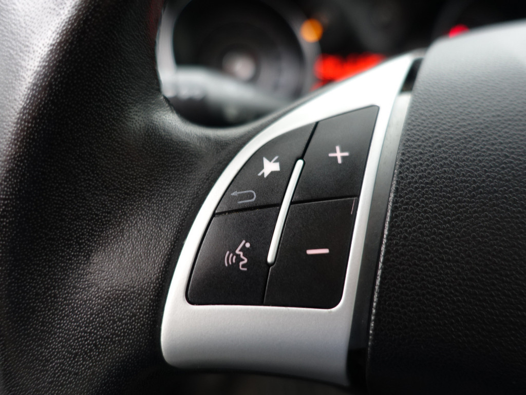 
Fiat Punto Evo 1.3 M-Jet Edizione Cool- Navi, Clima, Stoelcomfort, Mf Stuur vol									