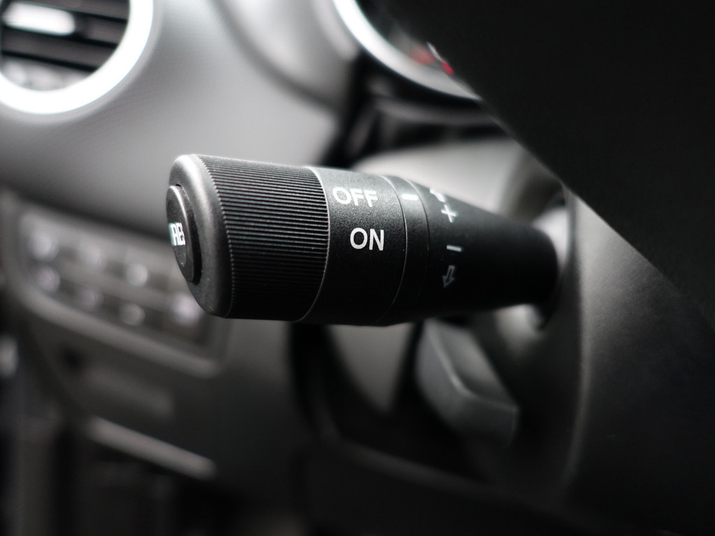 
Fiat Punto Evo 1.3 M-Jet Edizione Cool- Navi, Clima, Stoelcomfort, Mf Stuur vol									