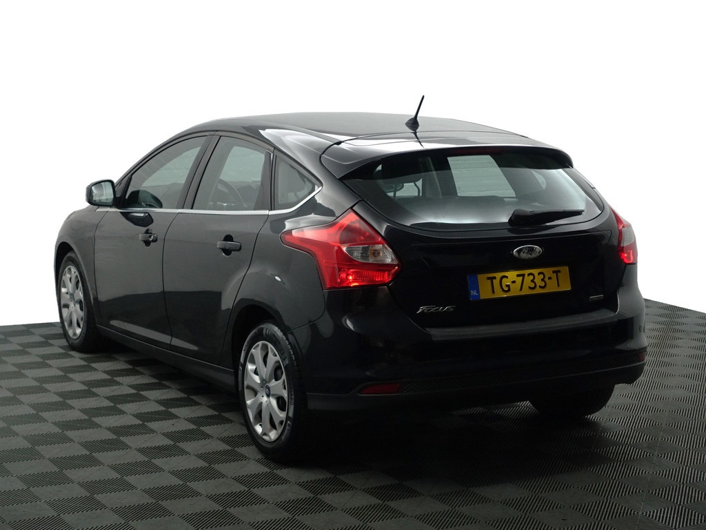
								Ford Focus 1.0 EcoBoost Lease Titanium- Stoelverwarming, Park Assist, Clima, Sport Interieur, Park Pilot vol									