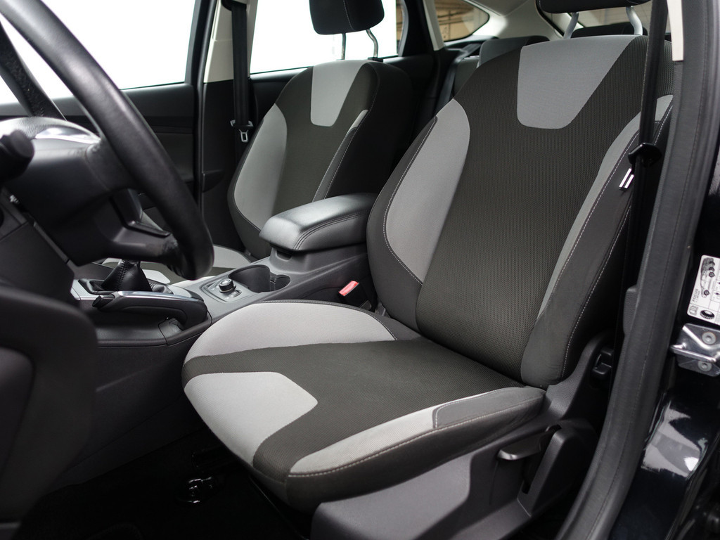 
								Ford Focus 1.0 EcoBoost Lease Titanium- Stoelverwarming, Park Assist, Clima, Sport Interieur, Park Pilot vol									
