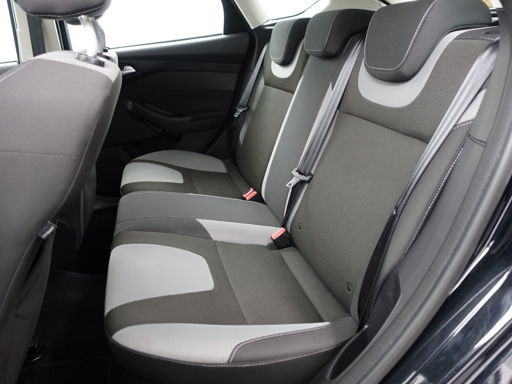 
								Ford Focus 1.0 EcoBoost Lease Titanium- Stoelverwarming, Park Assist, Clima, Sport Interieur, Park Pilot vol									