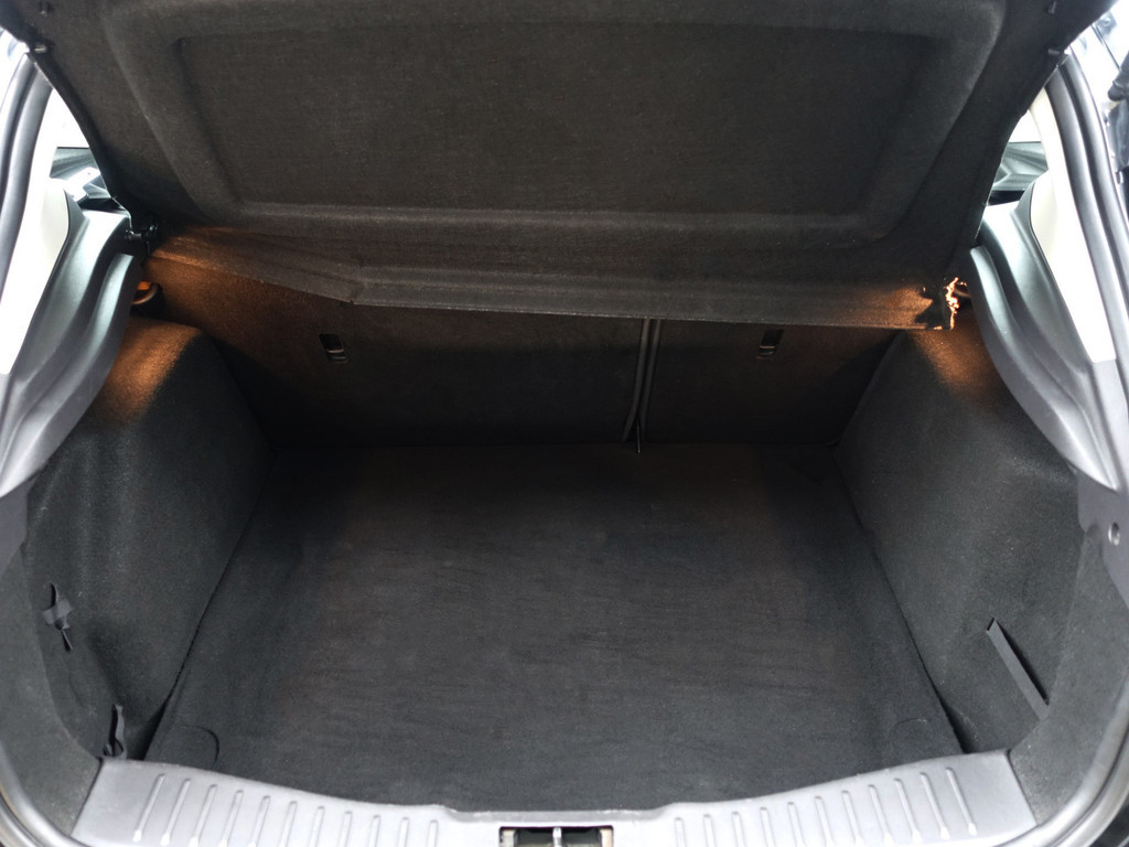
								Ford Focus 1.0 EcoBoost Lease Titanium- Stoelverwarming, Park Assist, Clima, Sport Interieur, Park Pilot vol									