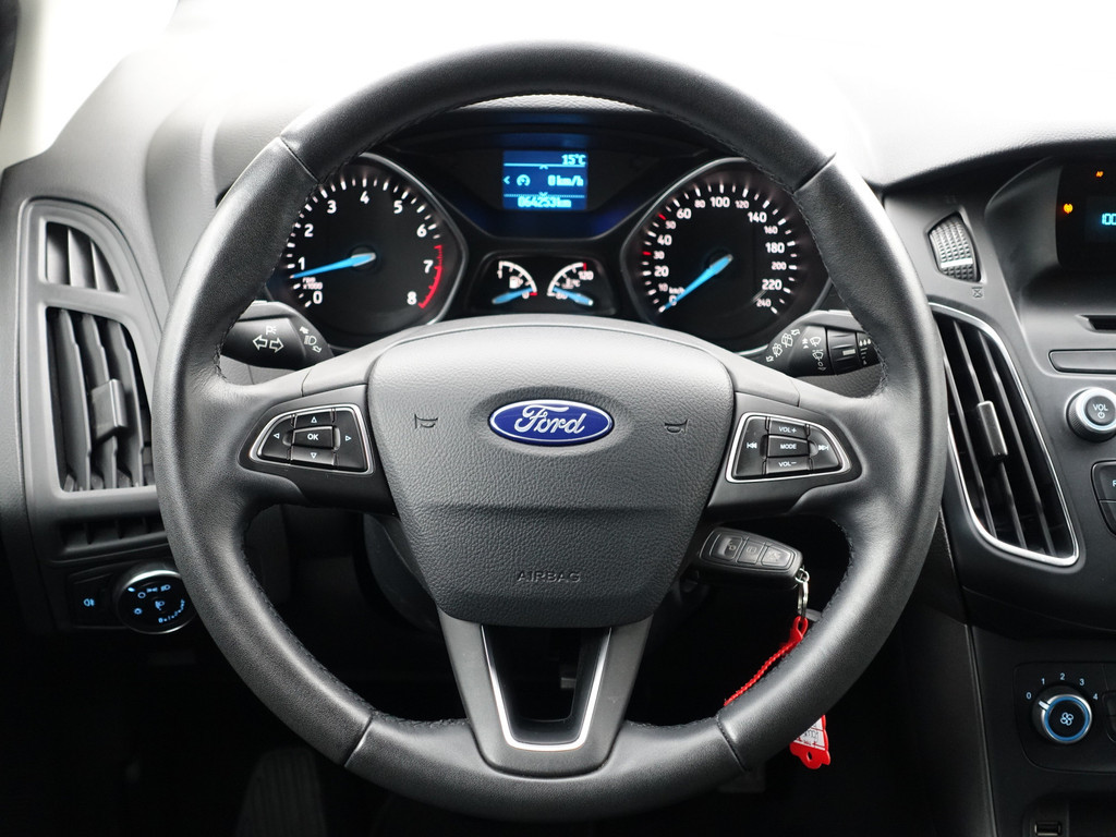
Ford Focus 1.0 Trend- 60dkm, Privacy Glass, Clima, Comfort Interieur, Dealer onderhouden, MF Stuur vol									