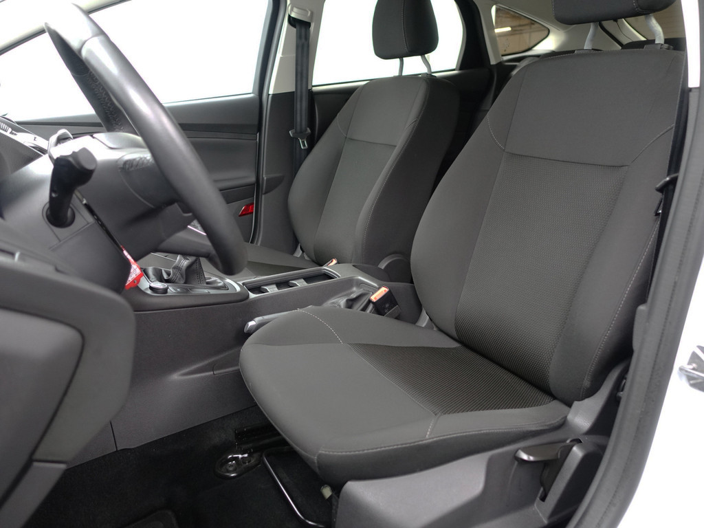 
Ford Focus 1.0 Trend- 60dkm, Privacy Glass, Clima, Comfort Interieur, Dealer onderhouden, MF Stuur vol									