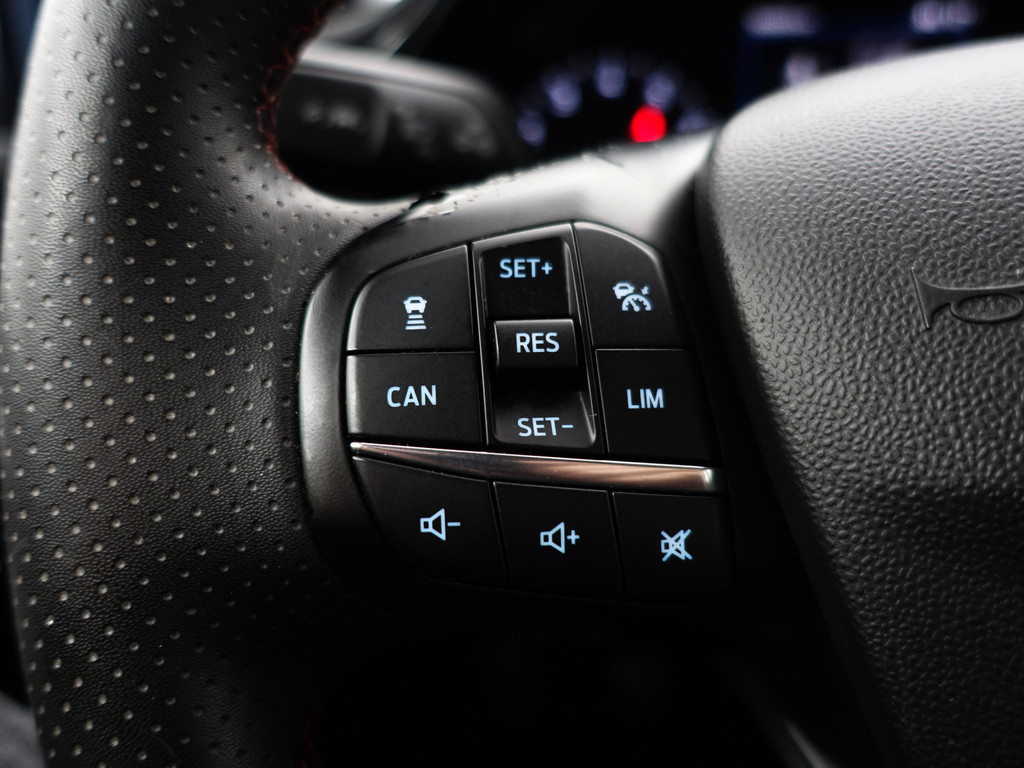 
Ford Fiesta 1.0 EcoBoost Hybrid ST-Line X- Bang Olufsen, Xenon Led, Carplay, Stuur/Stoelverwarming, Park Assist, Park Pilot vol									