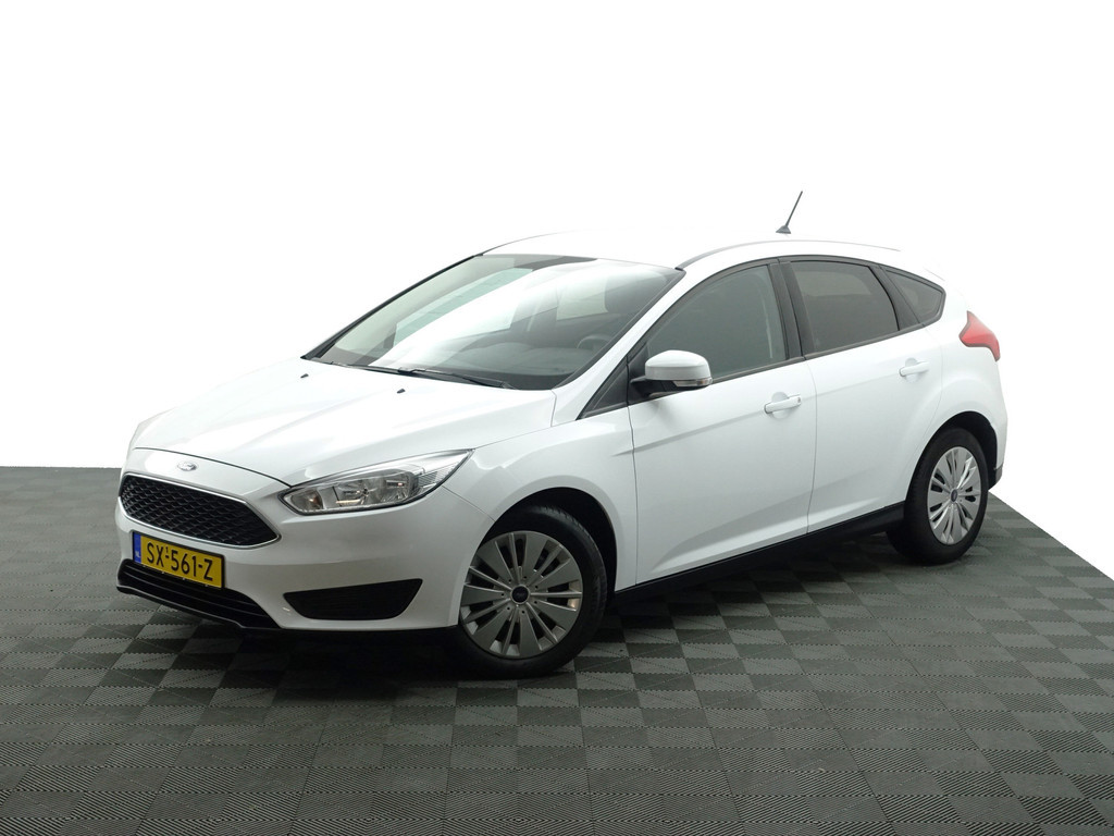 
Ford Focus 1.0 Trend- 60dkm, Privacy Glass, Clima, Comfort Interieur, Dealer onderhouden, MF Stuur vol									