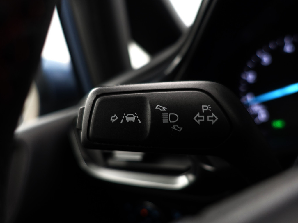 
Ford Fiesta 1.0 EcoBoost Hybrid ST-Line X- Bang Olufsen, Xenon Led, Carplay, Stuur/Stoelverwarming, Park Assist, Park Pilot vol									