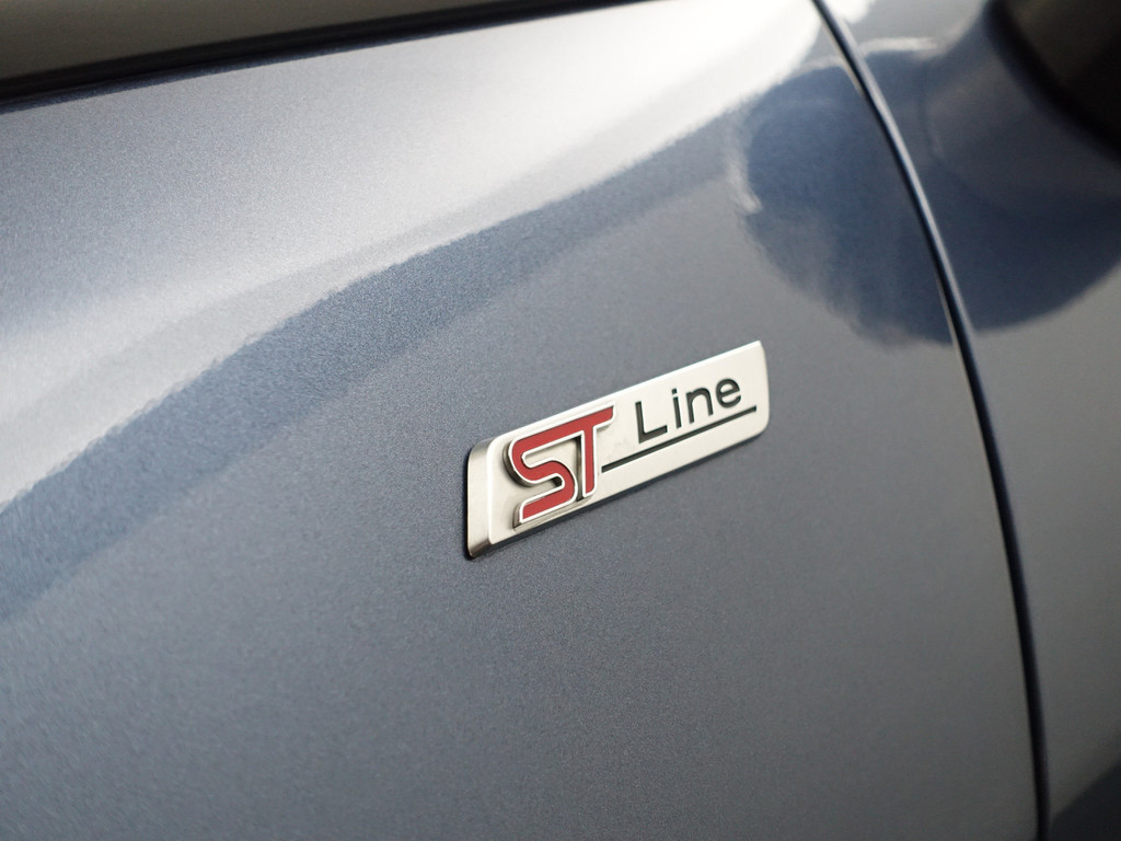 
Ford Fiesta 1.0 EcoBoost Hybrid ST-Line X- Bang Olufsen, Xenon Led, Carplay, Stuur/Stoelverwarming, Park Assist, Park Pilot vol									