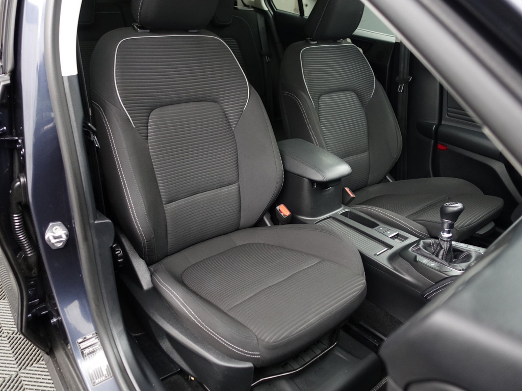 
Ford FOCUS Wagon 1.0 EcoBoost Hybrid Titanium X Business- Panoramadak, Bang Olufsen, Xenon Led, Virtual Cockpit, Stuur/Stoelverwarming vol									