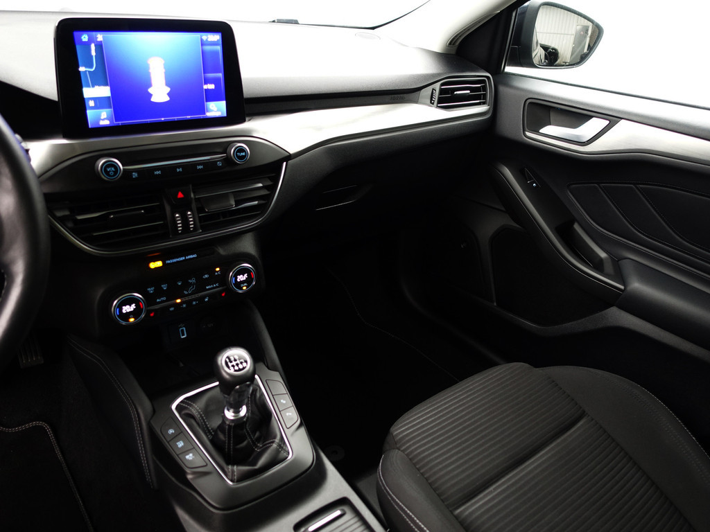 
Ford FOCUS Wagon 1.0 EcoBoost Hybrid Titanium X Business- Panoramadak, Bang Olufsen, Xenon Led, Virtual Cockpit, Stuur/Stoelverwarming vol									