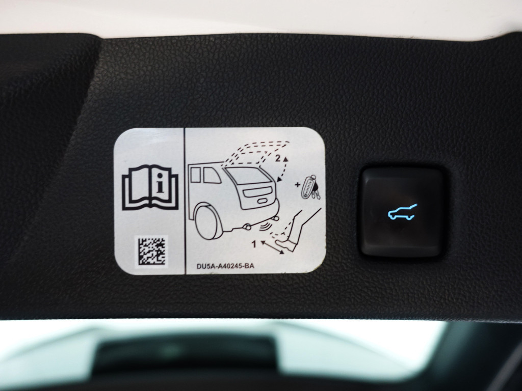 
Ford Kuga 2.5 PHEV ST-Line X Aut- Bang Olufsen, Panoramadak, Stuur/Stoelverwarming, Carplay, Ada Cruise, Virtual Cockpit vol									