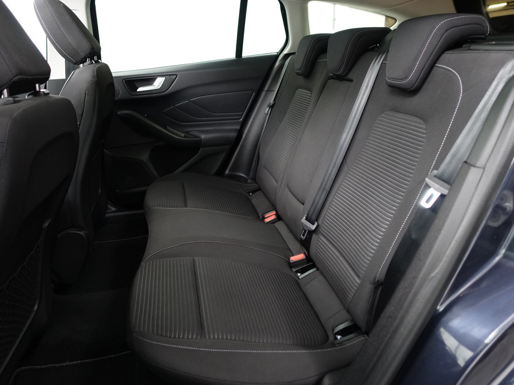 
Ford FOCUS Wagon 1.0 EcoBoost Hybrid Titanium X Business- Panoramadak, Bang Olufsen, Xenon Led, Virtual Cockpit, Stuur/Stoelverwarming vol									