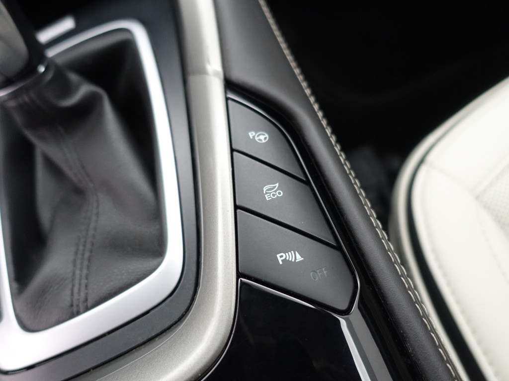 
Ford Mondeo 2.0 IVCT HEV Vignale Aut- Design Leder, Memory, Xenon Led, Camera, Virtual Cockpit, Sfeerverlichting vol									