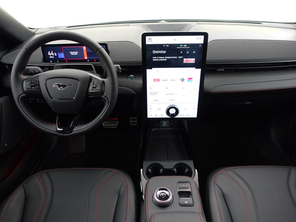 
								Ford Mustang Mach-E 75kWh AWD GT Sport Aut- Nap 263km !!Panoramadak, Bang Olufsen, Carbon, Sfeerverlichting, 360 Camera vol									