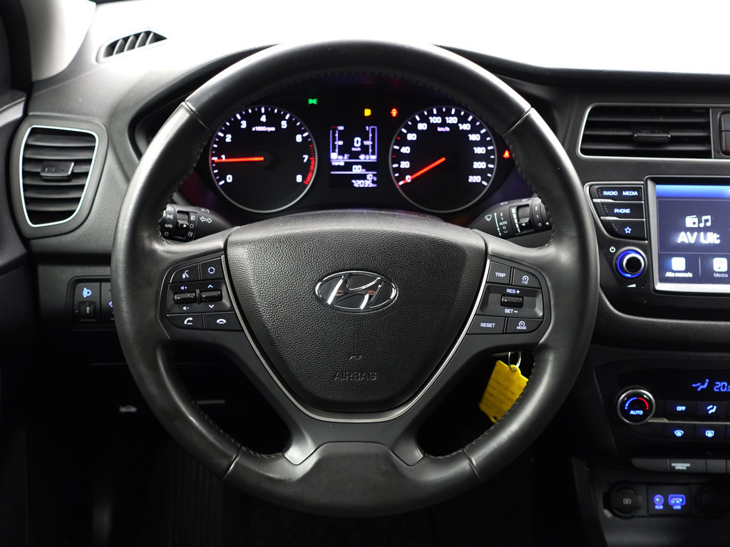 
Hyundai i20 1.0 T-GDI Comfort- Carplay, Camera, Lane Assist, Clima, Cruise, Comfort Interieur, Navi vol									
