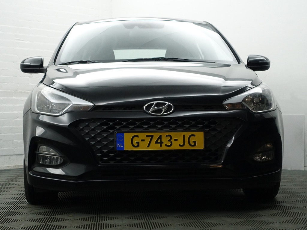 
Hyundai i20 1.0 T-GDI Comfort- Carplay, Camera, Lane Assist, Clima, Cruise, Comfort Interieur, Navi vol									